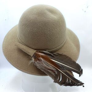 Hat Vintage Georgi Formal Church Hat Womens Tan Brown With Feathers. One Size